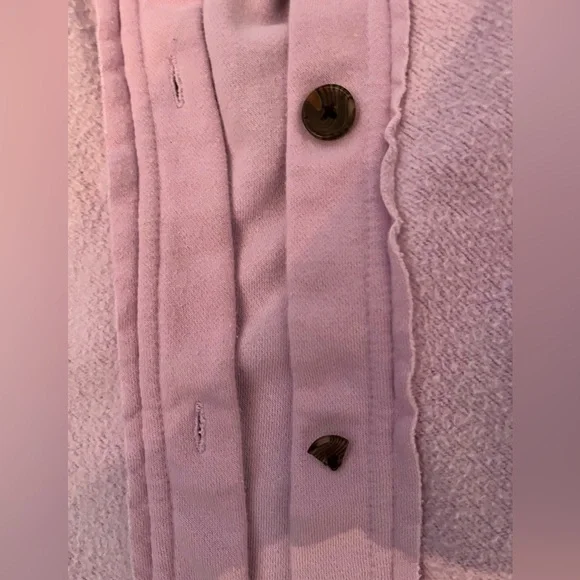 Distressed shacket - Picture 3 of 5